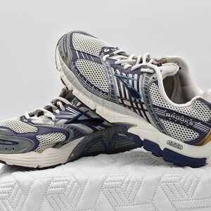 Brooks Shoes Athletic Men Blue, White And Gold Run Casual Length-12.5" Width-5"